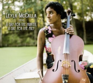 Leyla Mccalla - A Day For The Hunter, A Day For The in der Gruppe CD bei Bengans Skivbutik AB (1911024)