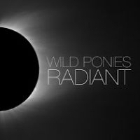 Wild Ponies - Radiant in der Gruppe CD bei Bengans Skivbutik AB (1951513)