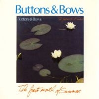 Buttons & Bows (Daly / Mcguire / Mc - First Month Of Summer in der Gruppe CD bei Bengans Skivbutik AB (1968597)