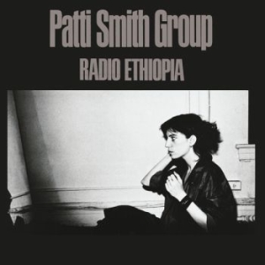 Patti Smith Group - Radio Ethiopia in der Gruppe UNSERE TIPPS / Weihnachtsgeschenktipp Vinyl bei Bengans Skivbutik AB (2466496)