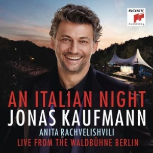 Kaufmann Jonas - An Italian Night - Live From The Waldbühne Berlin in der Gruppe DVD & BLU-RAY bei Bengans Skivbutik AB (3319679)