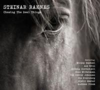 Raknes Steinar - Chasing The Real Thing in der Gruppe CD bei Bengans Skivbutik AB (3487861)