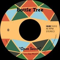 Bottle Tree - Open Secret B/W Open Secret (Drums) in der Gruppe VINYL bei Bengans Skivbutik AB (3566671)