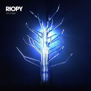 Riopy - Tree Of Light in der Gruppe UNSERE TIPPS / Weihnachtsgeschenktipp CD bei Bengans Skivbutik AB (3674706)