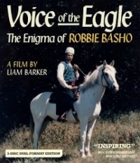 Basho Robbie - Voice Of The Eagle: The Enigma Of R in der Gruppe Musik-DVD & Bluray bei Bengans Skivbutik AB (3724786)