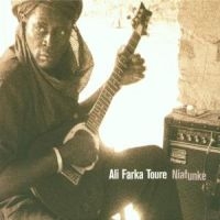 Ali Farka Touré - Niafunké in der Gruppe UNSERE TIPPS / Weihnachtsgeschenktipp CD bei Bengans Skivbutik AB (3852871)