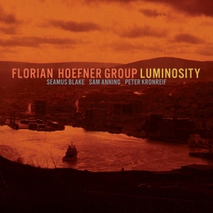 Hofner Florian - Luminosity in der Gruppe CD / Jazz bei Bengans Skivbutik AB (3920665)