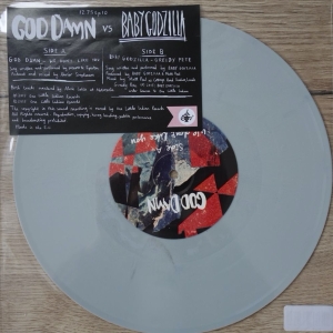 God Damn Vs Baby Godzilla - We Don't Like You in der Gruppe VINYL / Pop-Rock,Övrigt bei Bengans Skivbutik AB (3934665)