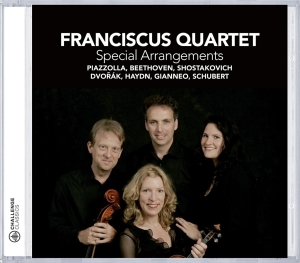 Franciscus Quartet - Special Arrangements in der Gruppe CD / Klassiskt,Övrigt bei Bengans Skivbutik AB (4045486)