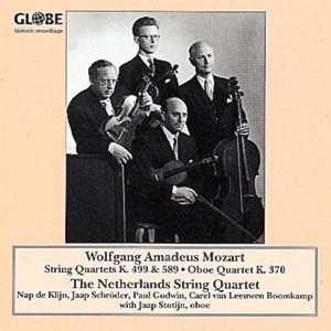 Mozart Wolfgang Amadeus - Strings & Oboe Works in der Gruppe CD / Klassiskt,Övrigt bei Bengans Skivbutik AB (4051383)