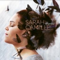 Camille Sarah - Vingeslag in der Gruppe CD / Elektroniskt,Svensk Folkmusik,World Music bei Bengans Skivbutik AB (4076251)