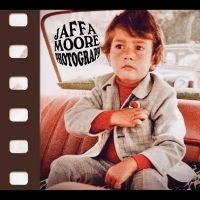 Moore Jaffa - Photograph in der Gruppe CD / Pop-Rock bei Bengans Skivbutik AB (4214384)