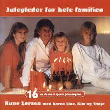 Rune Larsen - Julegleder For Hela Familjen in der Gruppe CD bei Bengans Skivbutik AB (4237966)