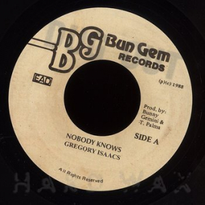 Gregory Isaacs - Nobody Knows / Dub in der Gruppe VINYL / Reggae bei Bengans Skivbutik AB (4247414)