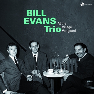 Bill Evans - At The Village Vanguard in der Gruppe UNSERE TIPPS / Weihnachtsgeschenktipp Vinyl bei Bengans Skivbutik AB (4265266)