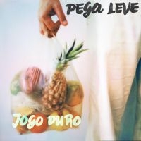 Jogo Duro - Pega Leve / De Boas (Gold Vinyl) in der Gruppe UNSERE TIPPS / Freitagsveröffentlichungen / Fredag den 5:e Juli 2024 bei Bengans Skivbutik AB (4302495)