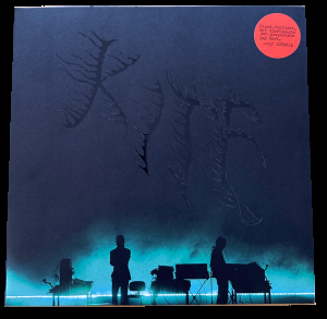 Kite - Kite at the Royal Opera ( Ltd Red Vinyl) in der Gruppe VINYL / Elektroniskt,Pop-Rock,Svensk Folkmusik bei Bengans Skivbutik AB (4411762)