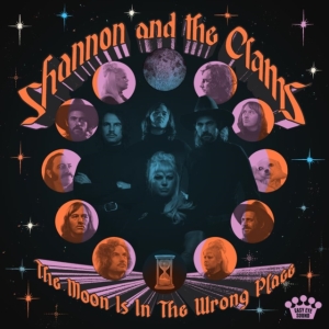 Shannon & The Clams - The Moon Is In The Wrong Place in der Gruppe UNSERE TIPPS / Weihnachtsgeschenktipp CD bei Bengans Skivbutik AB (5520415)