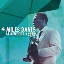 Miles Davis - The Bootleg Series Vol. 4: Miles At Newport 1955–1975 in der Gruppe UNSERE TIPPS / Freitagsveröffentlichungen / Fredag den 23:e augusti bei Bengans Skivbutik AB (5558795)