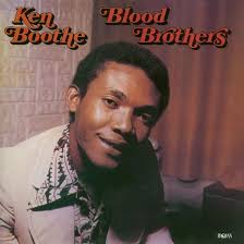 Ken Boothe - Blood Brothers in der Gruppe UNSERE TIPPS / Freitagsveröffentlichungen / Fredag den 4:e oktober 2024 bei Bengans Skivbutik AB (5563442)