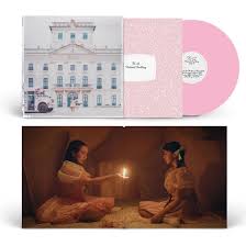 Melanie Martinez - K-12 (Baby Pink Vinyl) in der Gruppe UNSERE TIPPS / Weihnachtsgeschenktipp Vinyl bei Bengans Skivbutik AB (5564409)