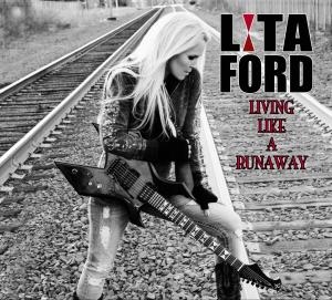 Lita Ford - Living Like A Runaway in der Gruppe UNSERE TIPPS / Weihnachtsgeschenktipp CD bei Bengans Skivbutik AB (5570458)