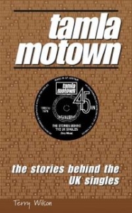 Tamla Motown - The Stories Behind The Singles in der Gruppe Taschenbücher bei Bengans Skivbutik AB (5573145)