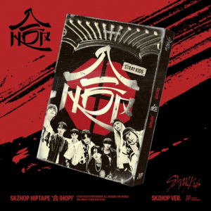 Stray Kids - Skzhop Hiptape (Hop) (Skzhop Ver.) in der Gruppe CD / Kommande / K-Pop bei Bengans Skivbutik AB (5573170)