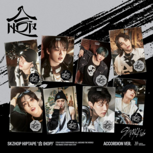 Stray Kids - Skzhop Hiptape (Hop) (Accordion Ver.) (Random Ver.) in der Gruppe CD / Kommande / K-Pop bei Bengans Skivbutik AB (5573171)