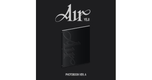 Yeji - Air (Photobook A Ver.) in der Gruppe CD / Kommande / K-Pop,Pop-Rock bei Bengans Skivbutik AB (5586863)