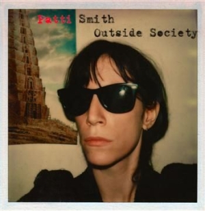 Smith Patti - Outside Society in der Gruppe UNSERE TIPPS / Weihnachtsgeschenktipp CD bei Bengans Skivbutik AB (665327)