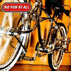 No Fun At All - Low Rider in der Gruppe CD bei Bengans Skivbutik AB (682417)